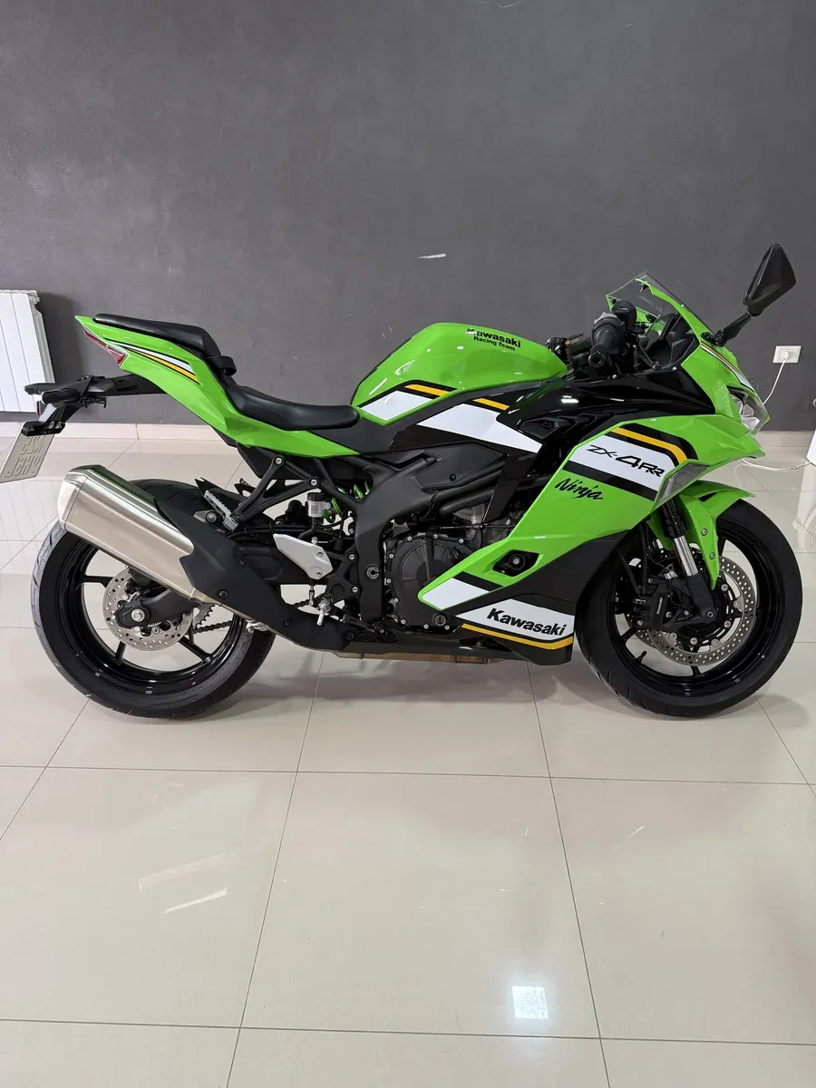 Kawasaki Ninja 400 motocicleta deportiva